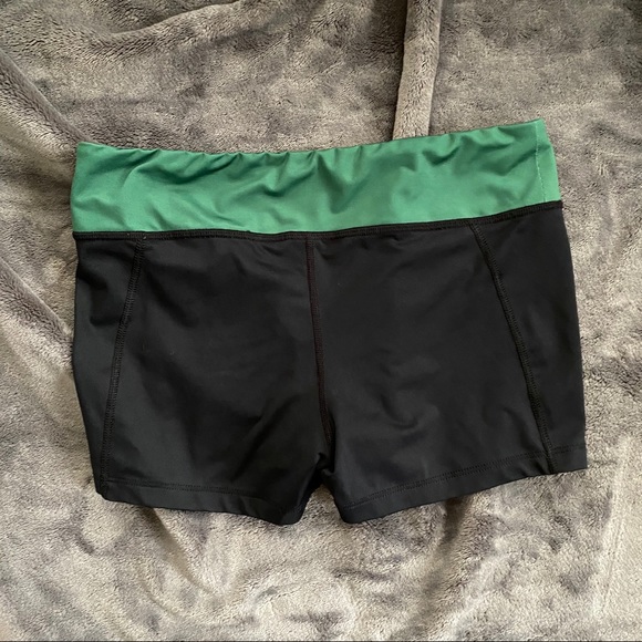 Under armor workout shorts UMiami - Picture 3 of 3